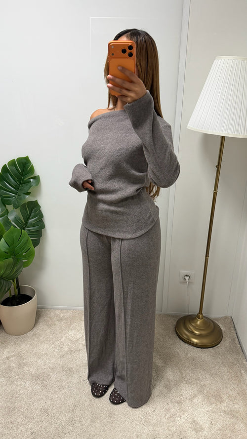 Ensemble RAVI