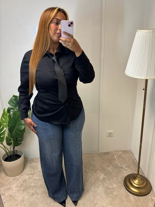 Chemise + cravate Chloé