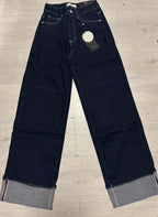 Jeans retroussé dupe Mymy