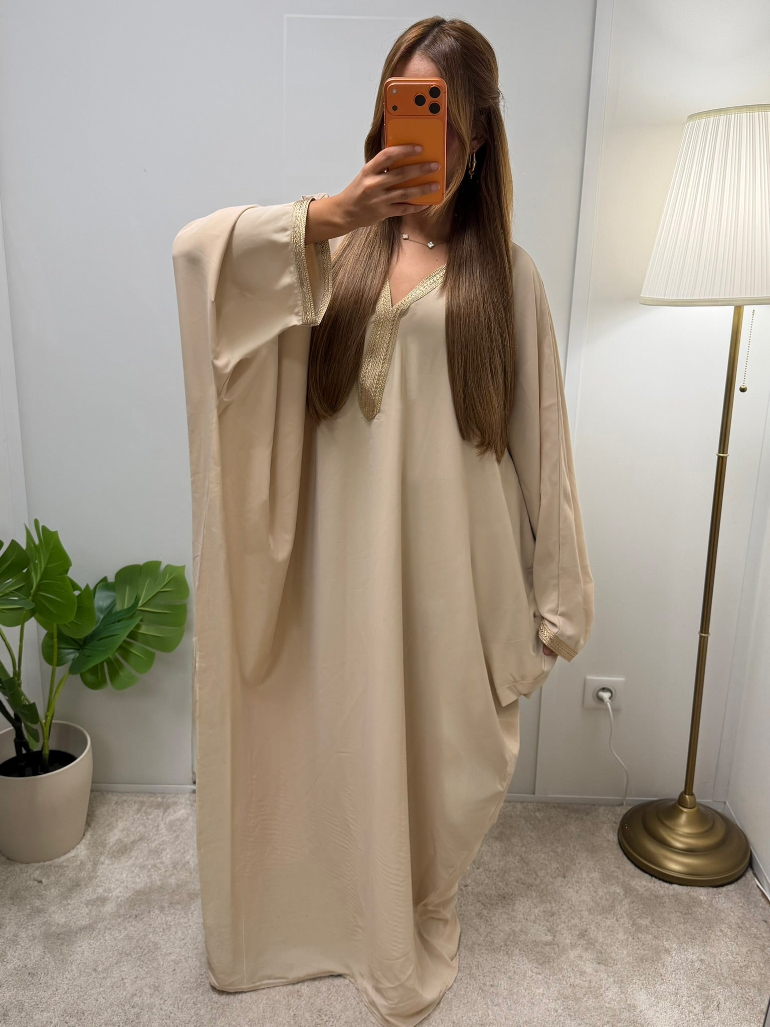 Abaya Laura