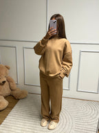 Ensemble LARA/DELYA [ camel ]