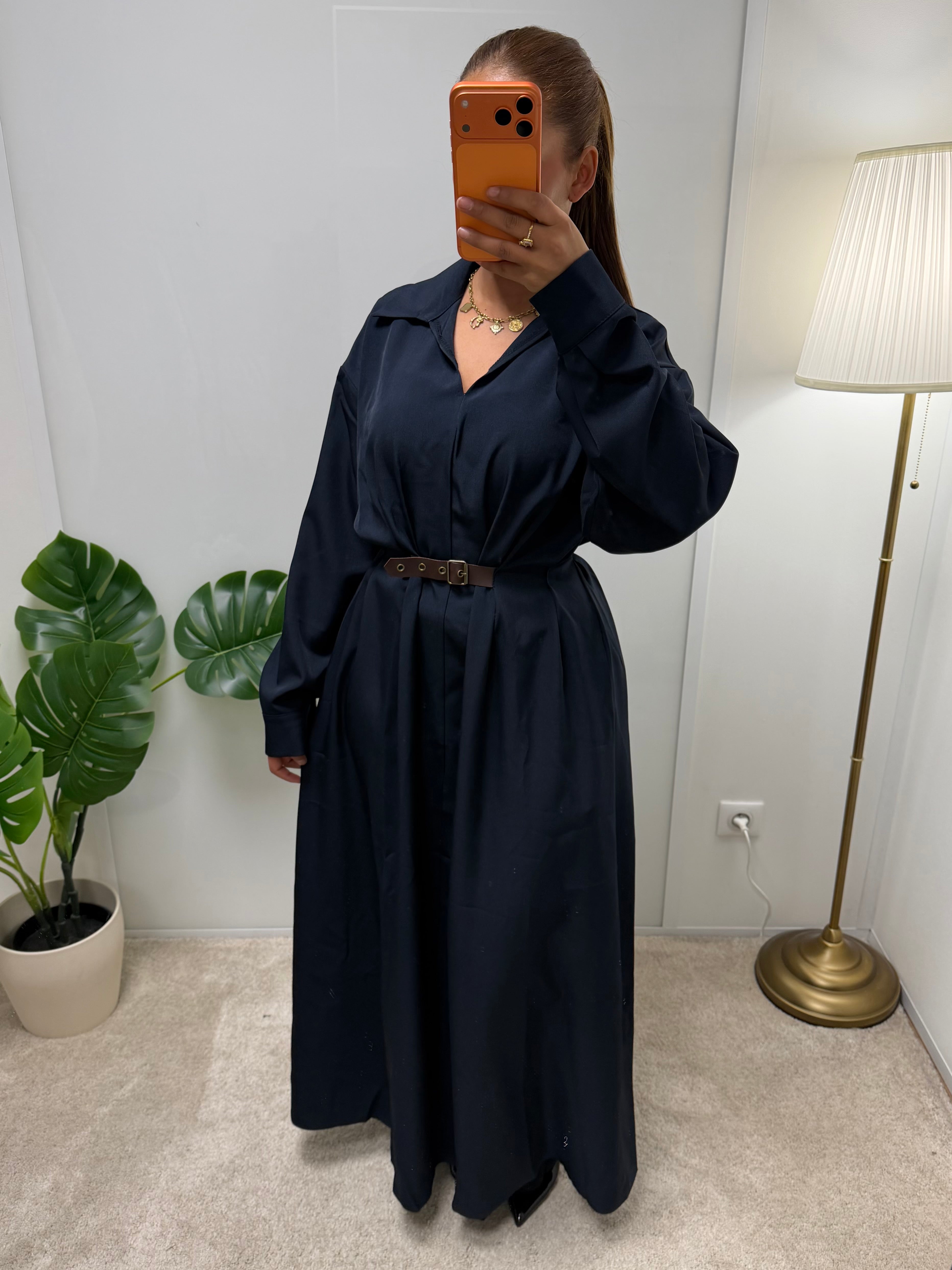 Robe Esma ajustable au dos