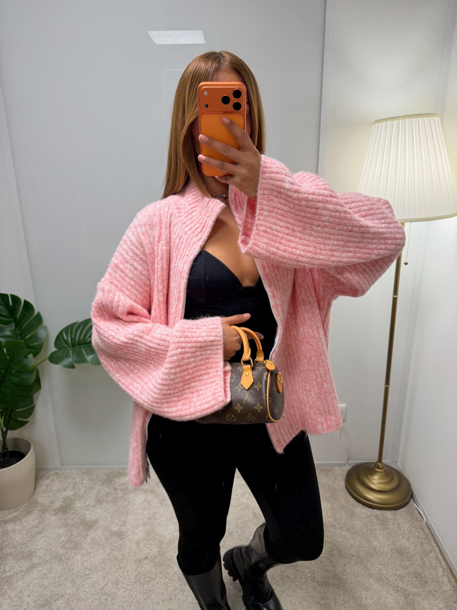 Gilet pull  Dounia pré commandé 10 février