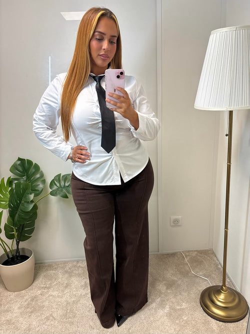 Chemise + cravate  Chloé