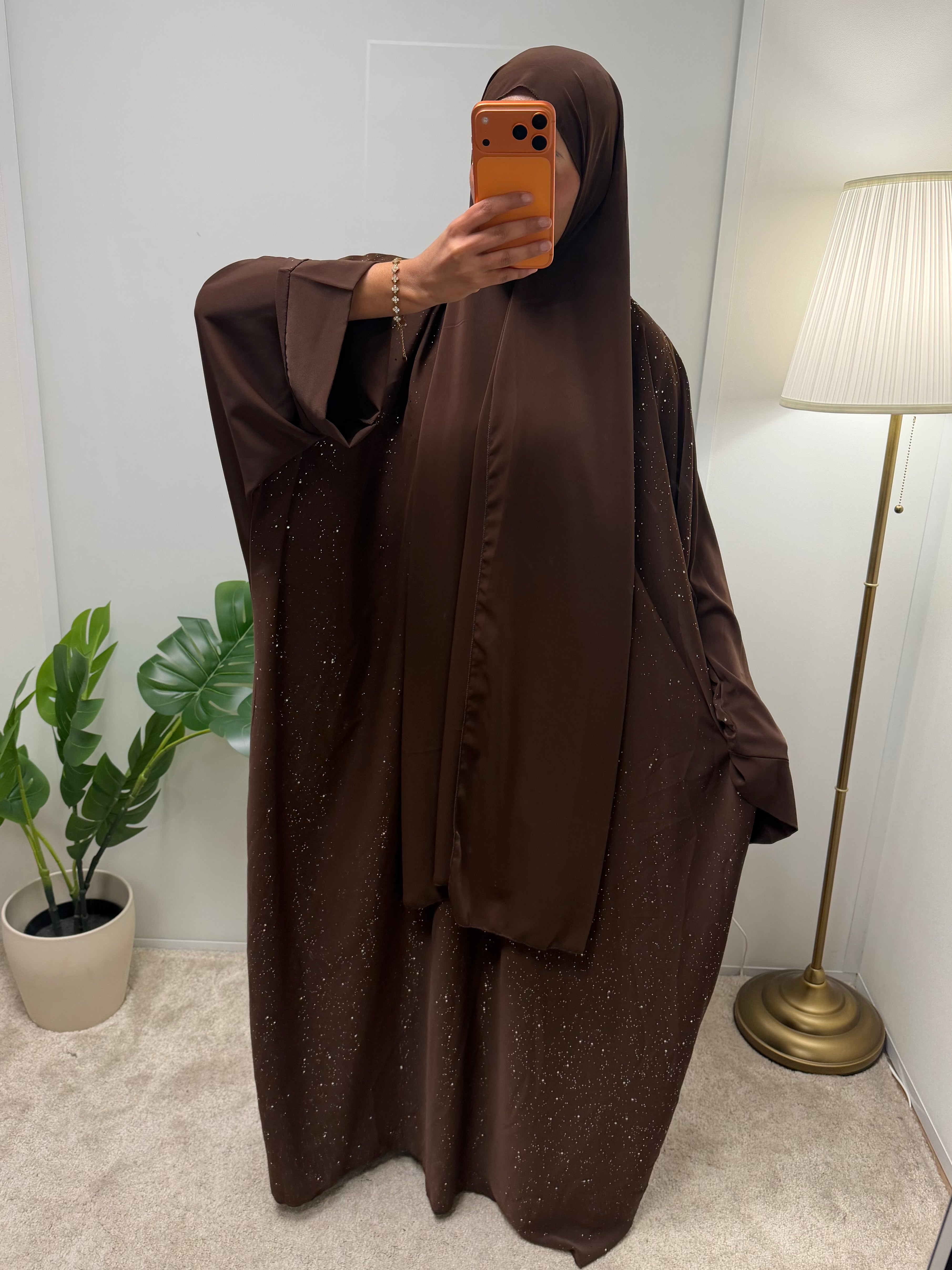 Abaya Zeyna