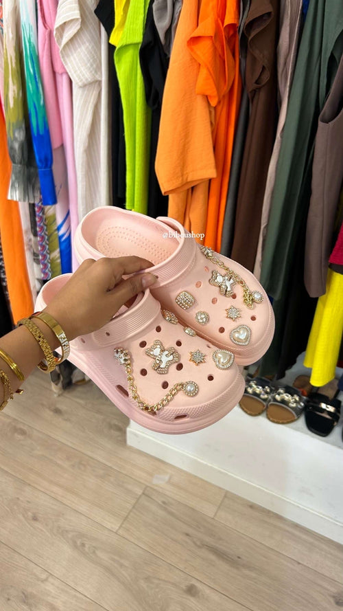 Crocs rose