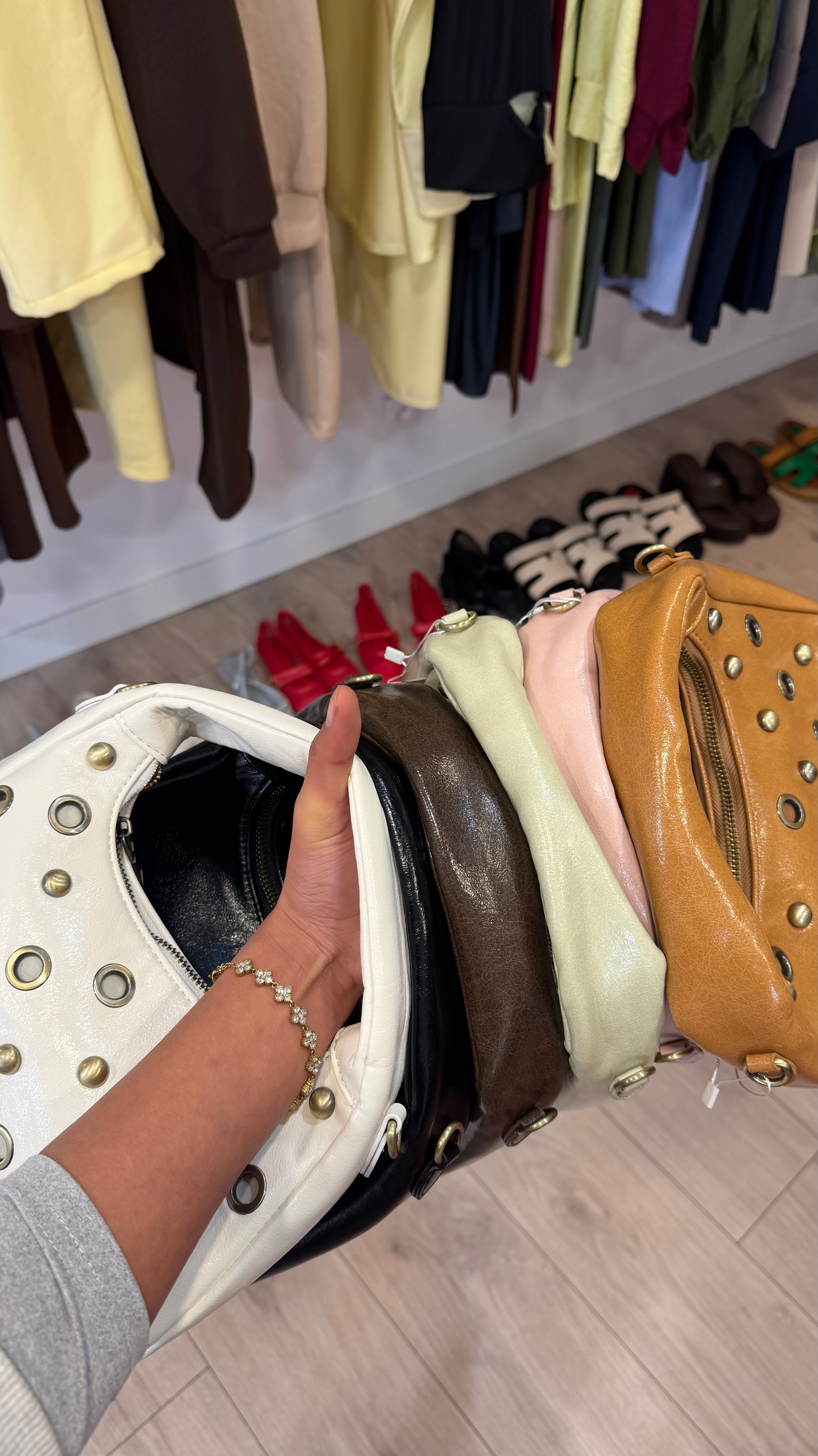 Sac clous IZAE
