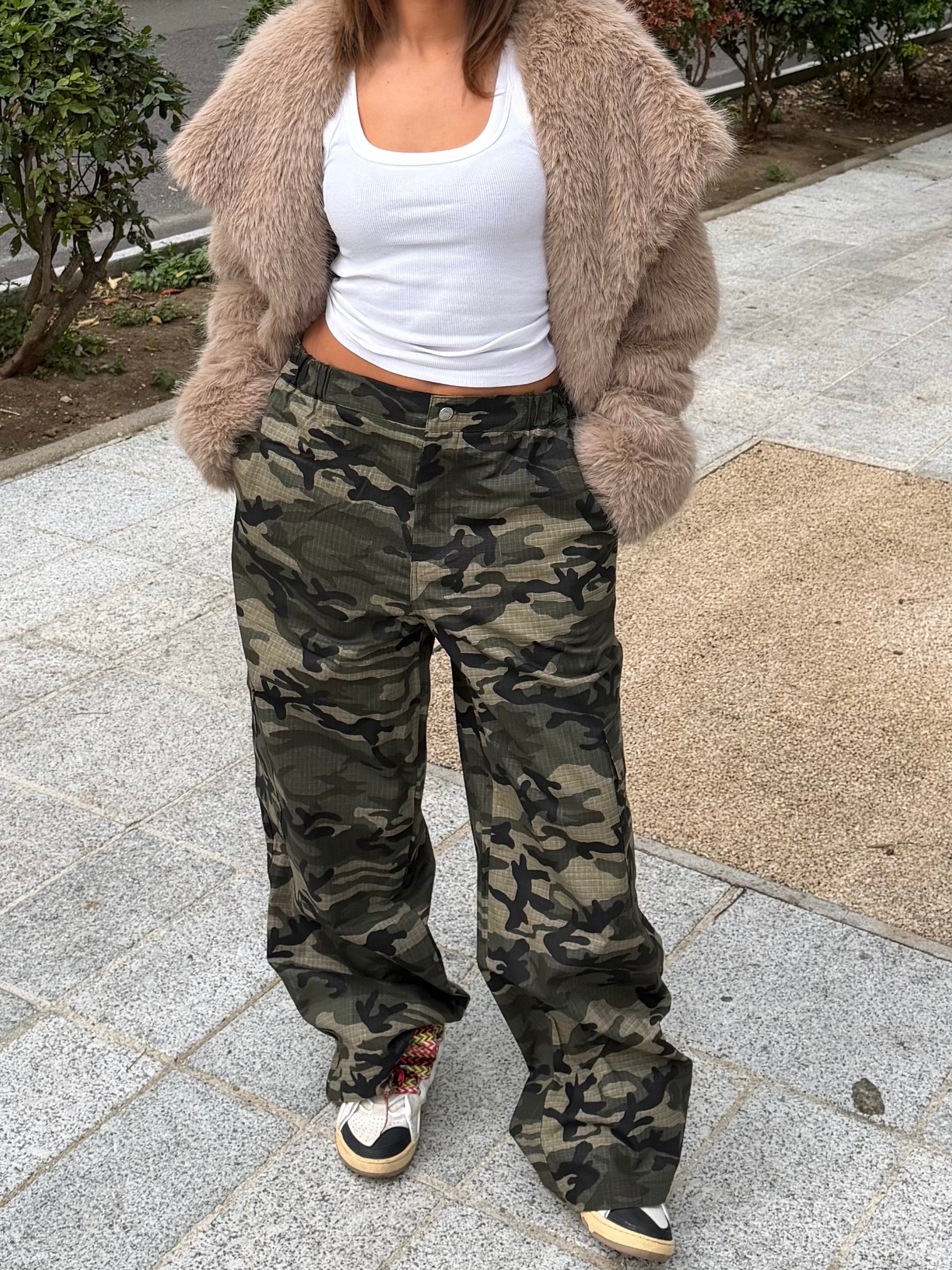 Facetune_22-10-2026-19-44-24.jpg