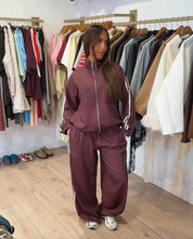 Ensemble jogging a bande Éva