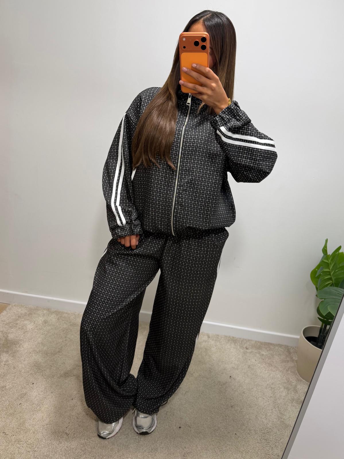 Ensemble jogging à carreaux RIHAM