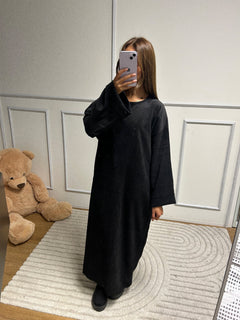 Robe Nelya