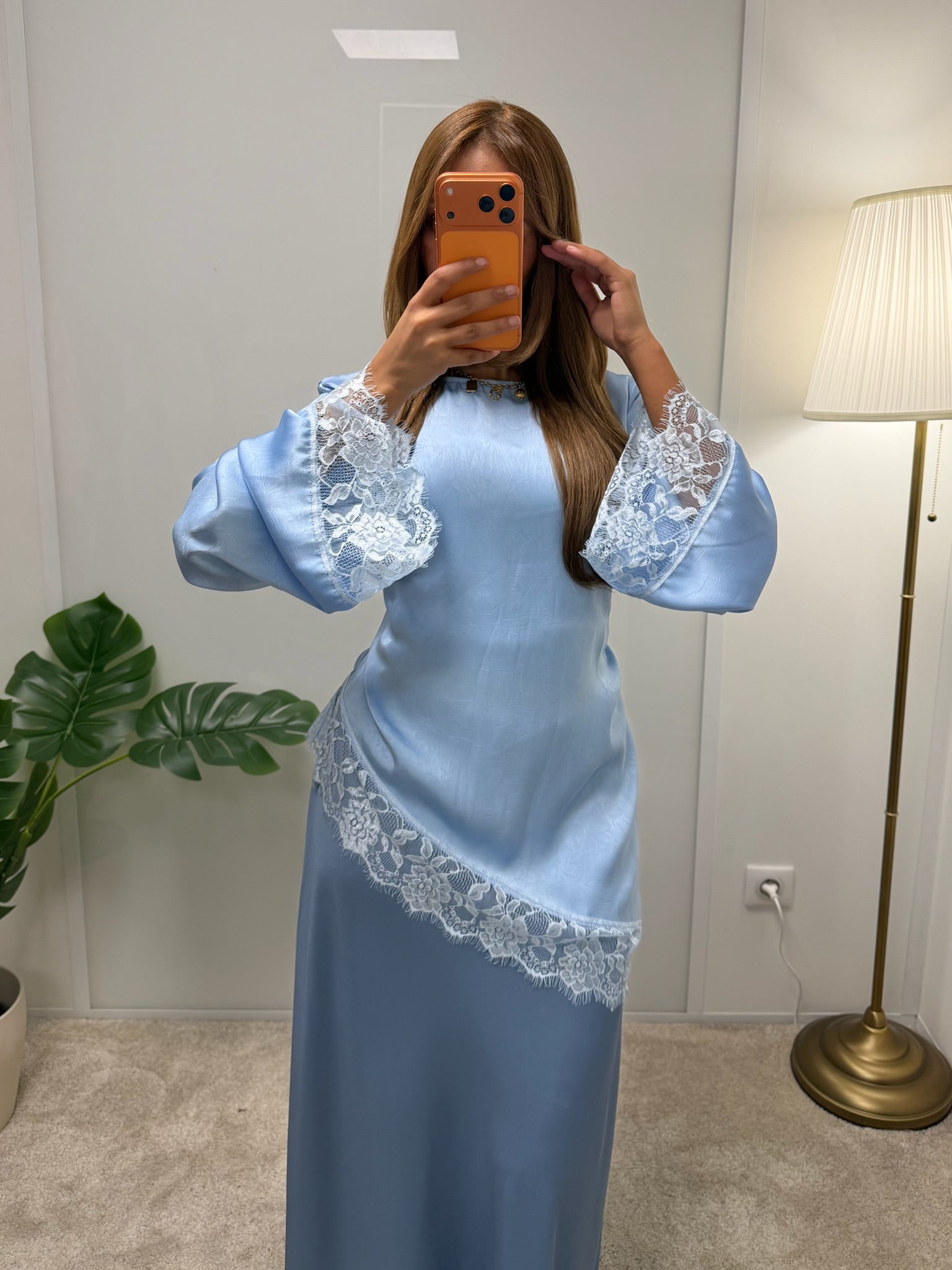 Jupe a dentelle CHERRY